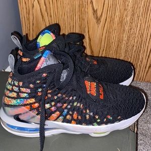 Lebron James 17